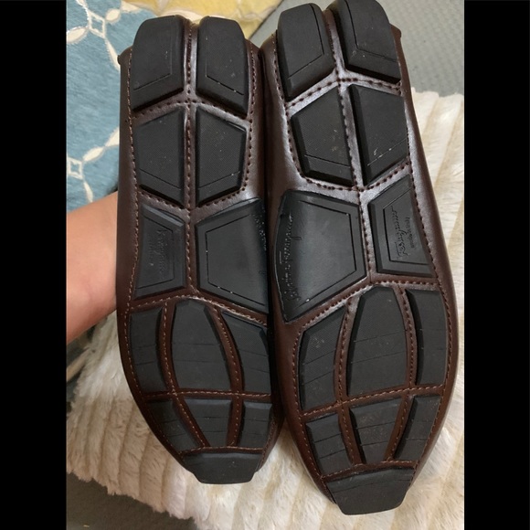 Salvatore Ferragamo shoes - Picture 5 of 10